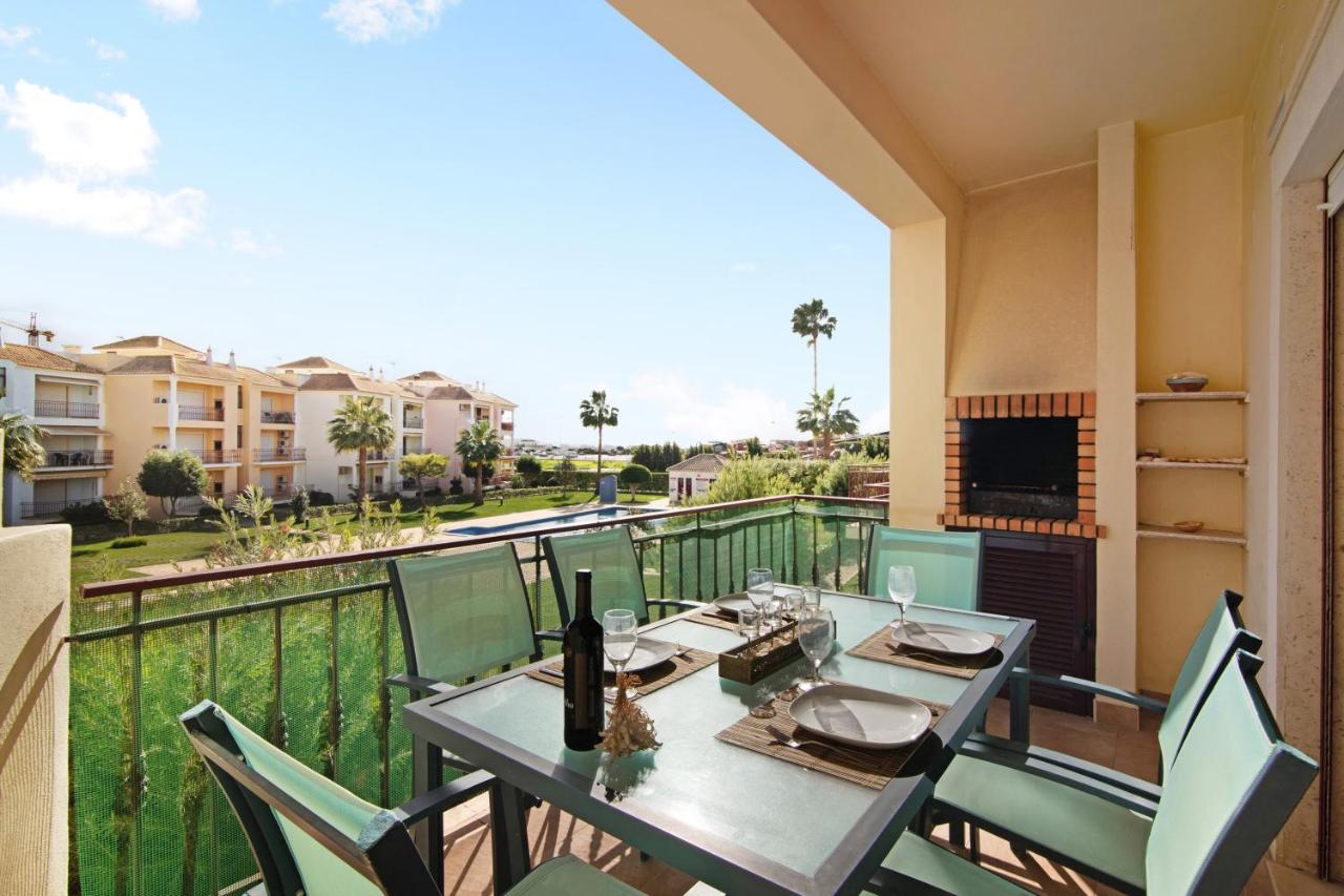 Columbus Beach Apartment Куартейра Екстериор снимка