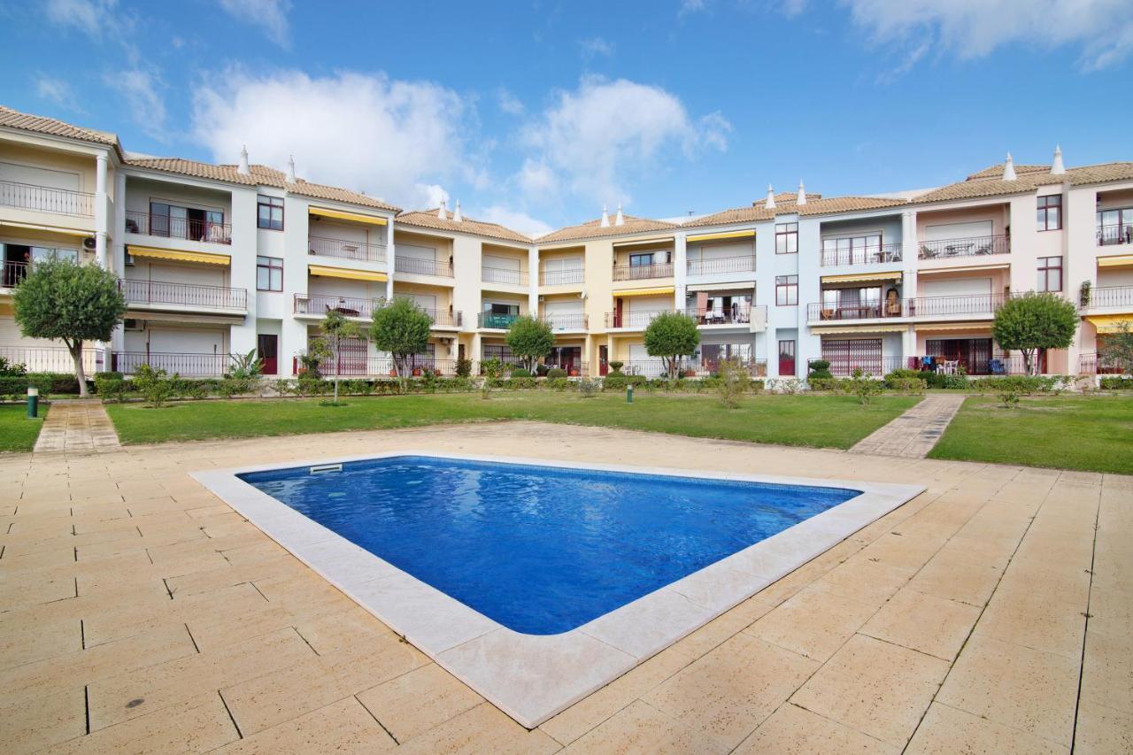 Columbus Beach Apartment Куартейра Екстериор снимка