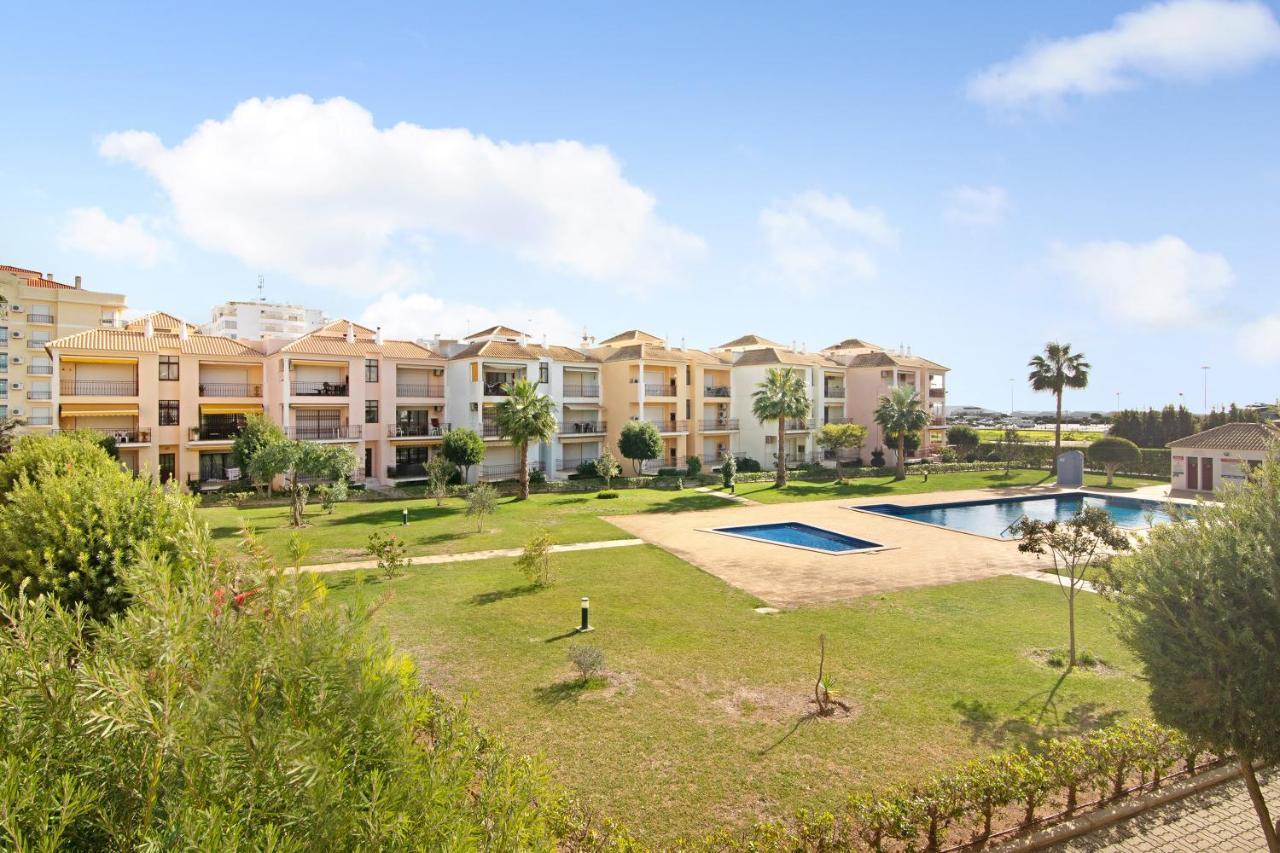 Columbus Beach Apartment Куартейра Екстериор снимка