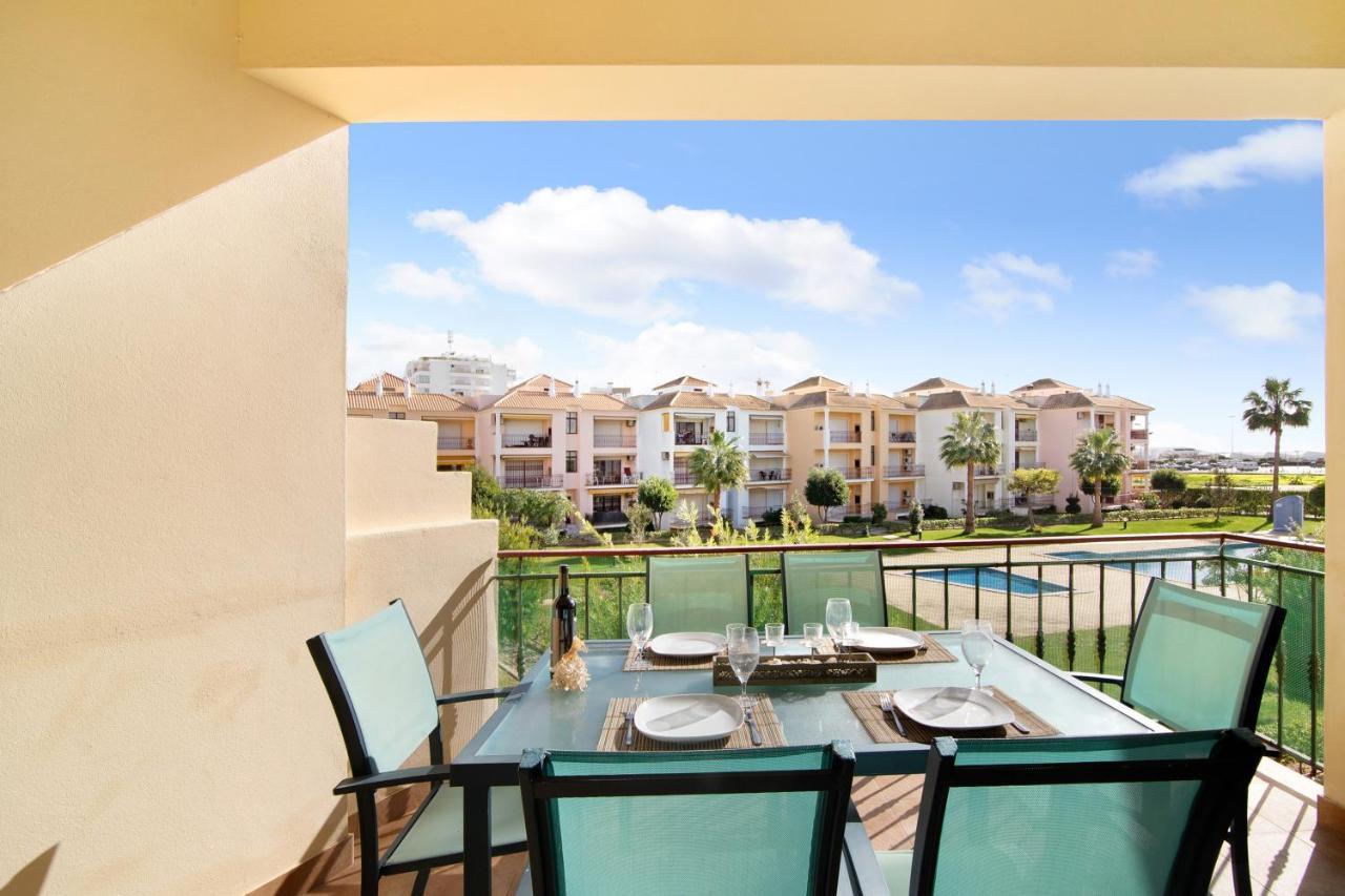 Columbus Beach Apartment Куартейра Екстериор снимка
