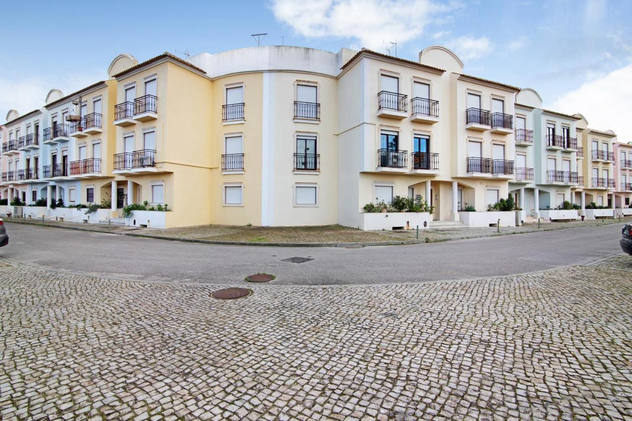 Columbus Beach Apartment Куартейра Екстериор снимка